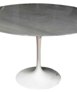 Eero SAARINEN (1910-1961) & KNOLL INTERNATIONAL (éditeur) Table« Tulipe », 120cm